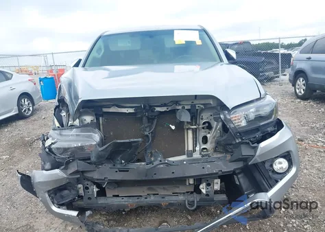 2017 Toyota Tacoma Sr из США, поврежденный, VIN 5TFRX5GN3HX083783